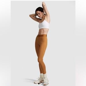 NWT Victoria's Secret Soft Ultimate High-Waist Leggings in Gold XS